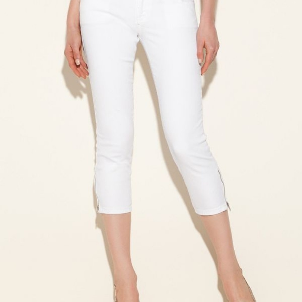 Guess Starlet Skinny Capri Jeans in Optic White